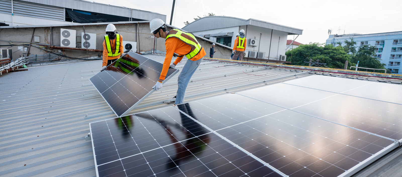 Installation Solar Panel Residential Arus Energ Malaysia (800 x 600 px) (1700 x 750 px)