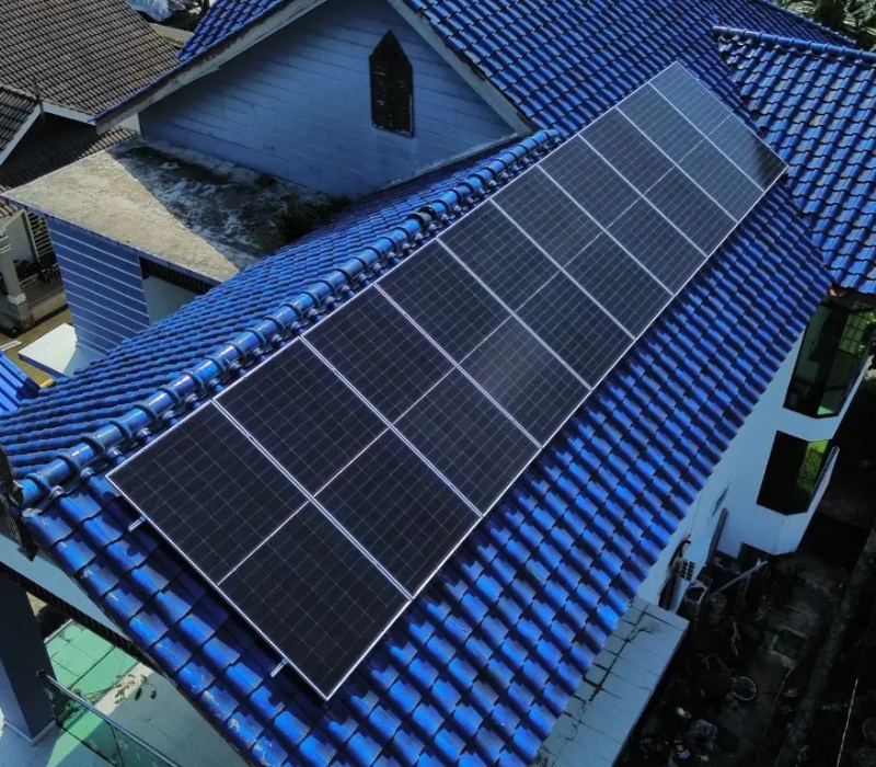 Residential Solar Installation En. Khairuddin